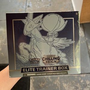 Pokémon chillin reign